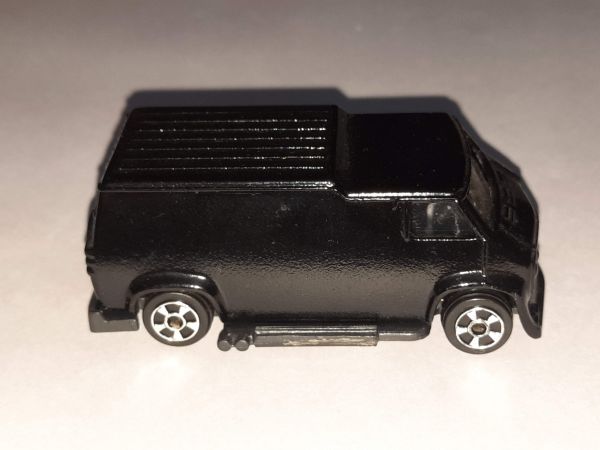 * KIKO CORGI HOT ROD CUSTOM VAN B194