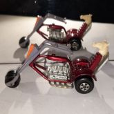 * INBRIMA MATCHBOX 38 CHOPPER THE STINGEROO B083