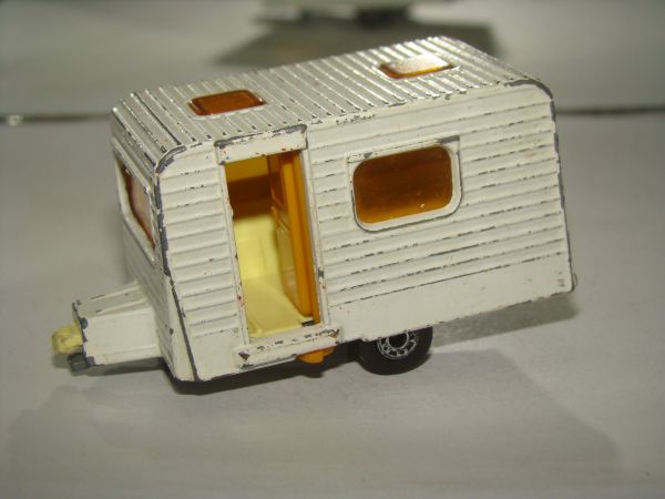 * INBRIMA MATCHBOX 31 CARAVAN B146