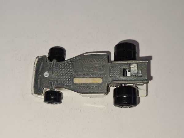 * INBRIMA MATCHBOX 36 FORMULA 5000 B303