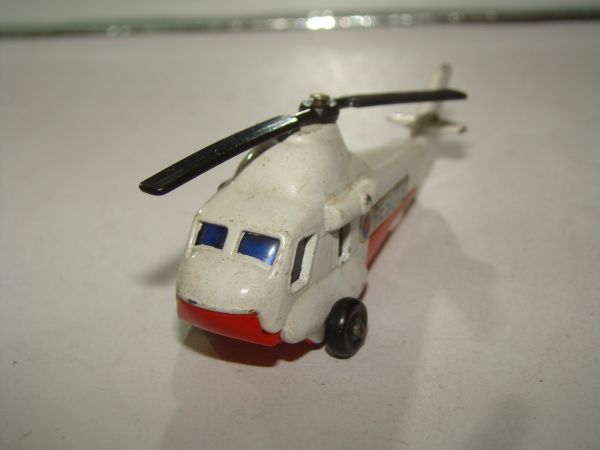 * INBRIMA MATCHBOX 75 SEASPRITE B349