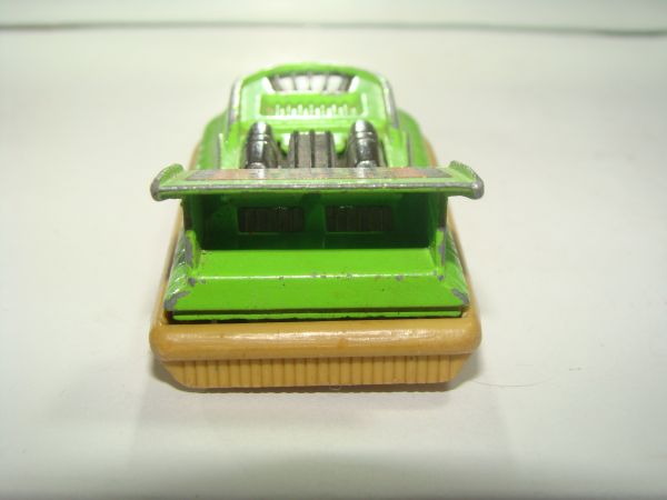 * INBRIMA MATCHBOX 72 &2 HOVERCRAFT B133