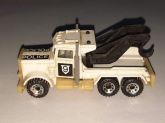 * INBRIMA MATCHBOX PETERBILT TRUCK POLICE B179