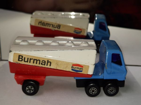 * INBRIMA MATCHBOX 63 FREEWAY GAS TANKER B334