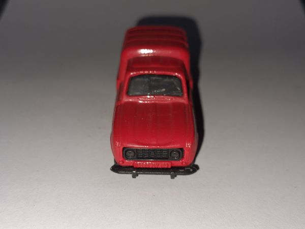 * KIKO MAJORETTE RENAULT 4 L B378