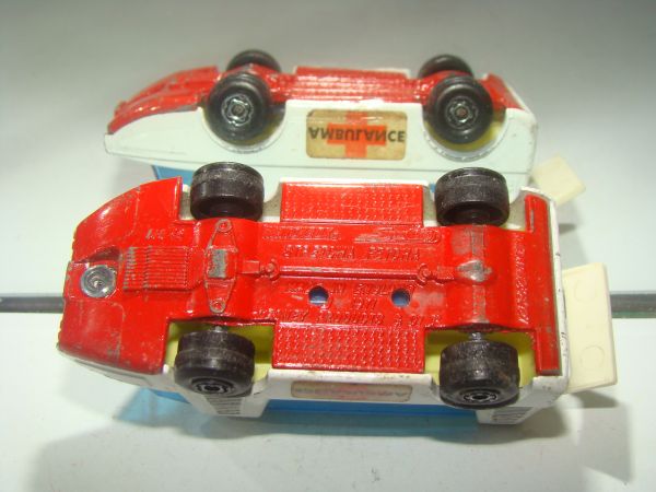 * INBRIMA MATCHBOX 46 STRETCHA FETCHA B121