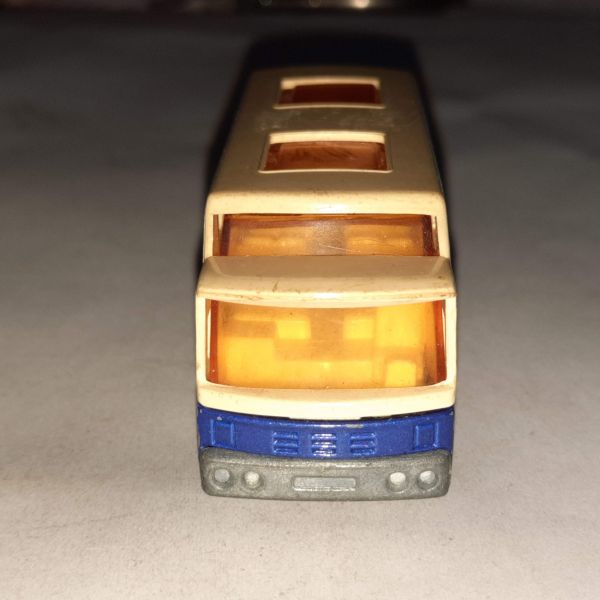 * INBRIMA MATCHBOX 65 AIRPORT COACH B121