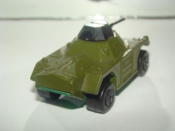 * INBRIMA MATCHBOX 73 WEASEL B162