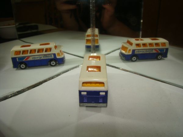 * INBRIMA MATCHBOX 65 AIRPORT COACH B080