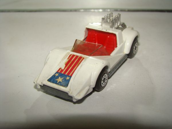 * INBRIMA MATCHBOX 55 HELLRAISER B329