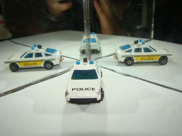 * INBRIMA MATCHBOX ROVER 3500 POLICE B311