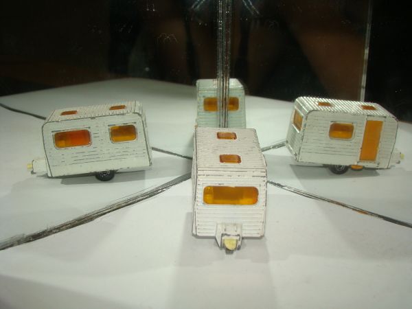 * INBRIMA MATCHBOX 31 CARAVAN B146