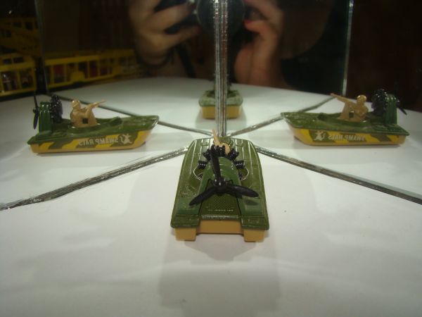 * INBRIMA MATCHBOX 30 SWAMP RAT B311