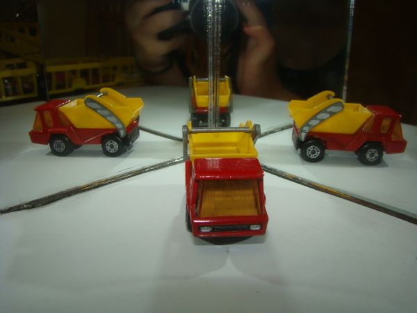 * INBRIMA MATCHBOX 37 SKIP TRUCK B347