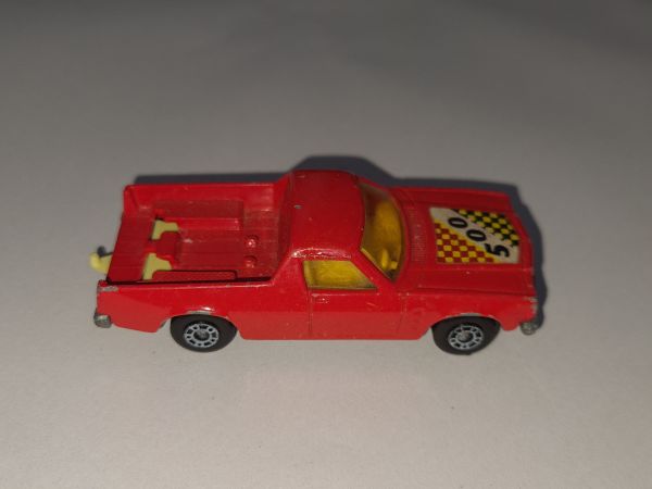 * INBRIMA MATCHBOX 60 HOLDEN PICK-UP B377