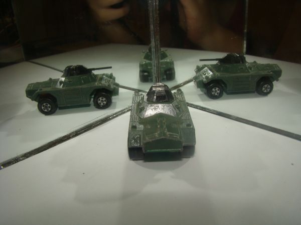 * INBRIMA MATCHBOX 73 WEASEL B006