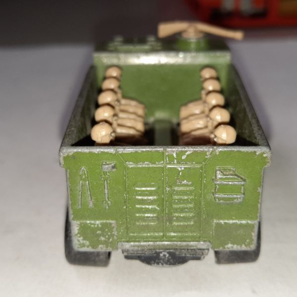 * INBRIMA MATCHBOX 54 PERSONNEL CARRIER B331