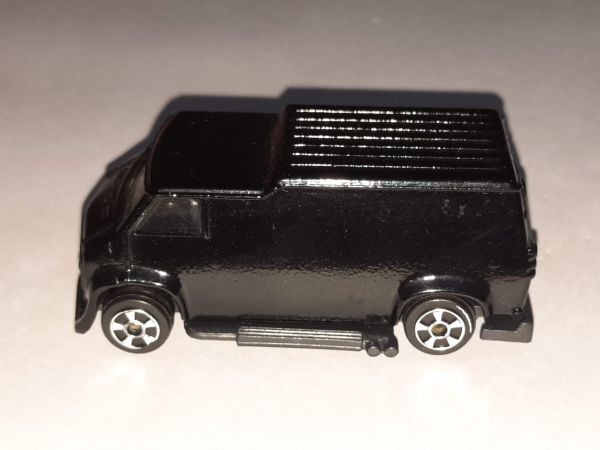 * KIKO CORGI HOT ROD CUSTOM VAN B194