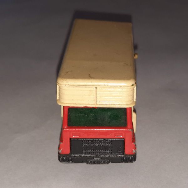 * INBRIMA MATCHBOX 40 HORSE-BOX B139