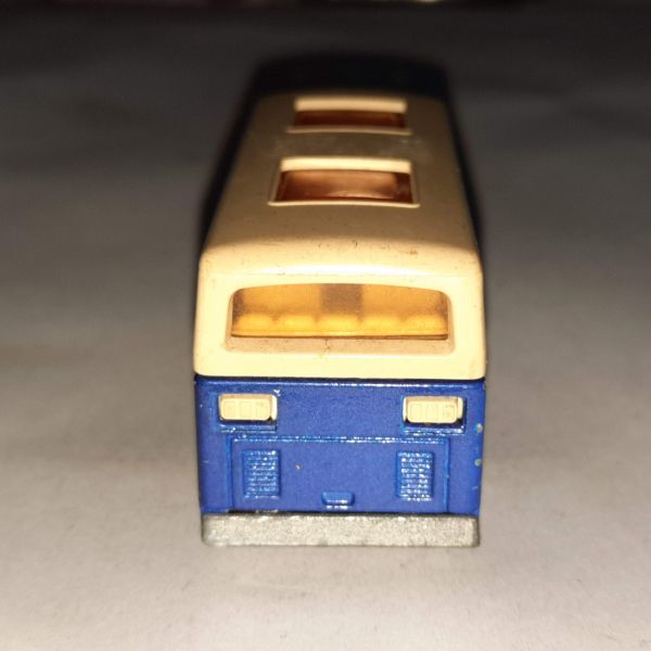 * INBRIMA MATCHBOX 65 AIRPORT COACH B121