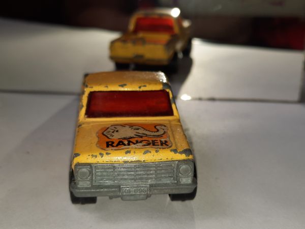 * INBRIMA MATCHBOX 57 WILD LIFE TRUCK B332