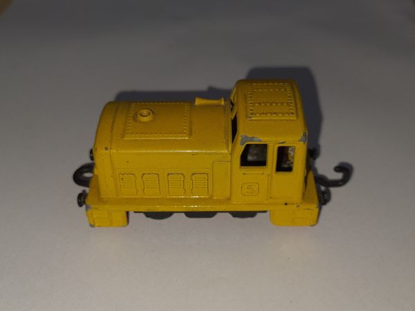 * INBRIMA MATCHBOX 24 SHUNTER B377