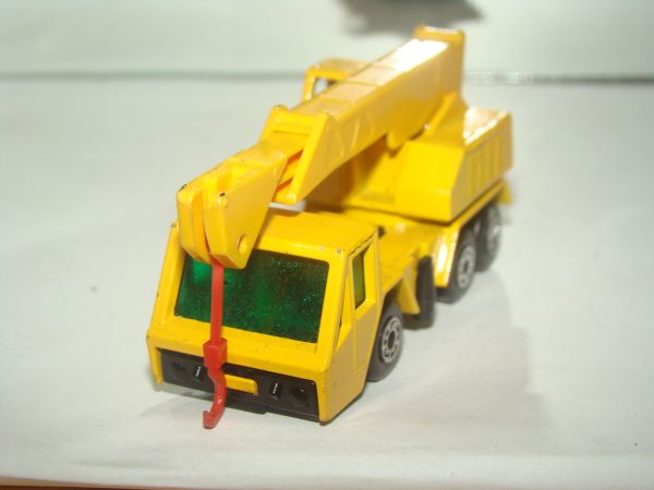 * INBRIMA MATCHBOX 49 CRANE TRUCK 1976 B236