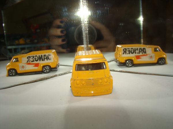 * KIKO CORGI HOT ROD CUSTOM VAN DANGER B291