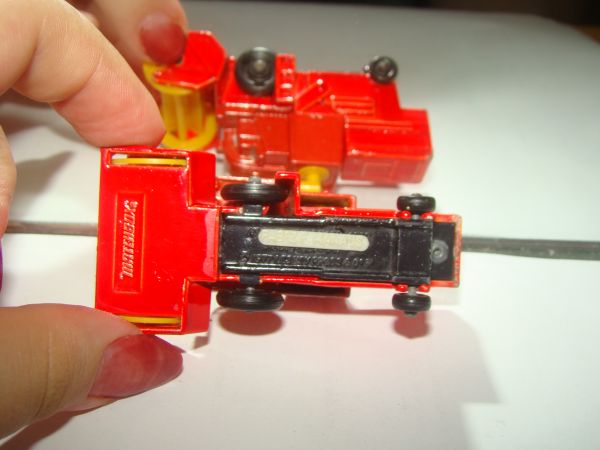 * INBRIMA MATCHBOX 51 COMBINE HARVESTER B281