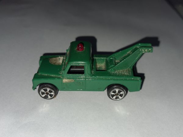 * KIKO CORGI LAND ROVER B234