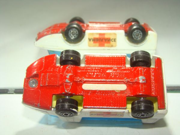 * INBRIMA MATCHBOX 46 STRETCHA FETCHA B117